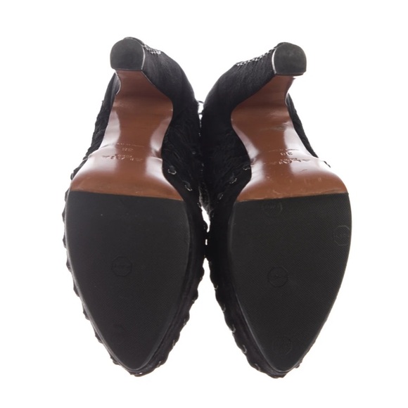 $1450 ALAÏA Ponyhair Platform Booties. - Picture 4 of 4